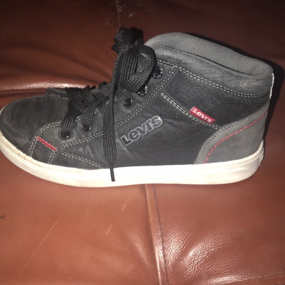 Levi mid-high tops kids size 3. - Picture 2 of 5